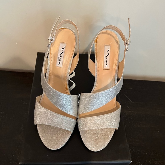 Nina Consula Silver 9.5 - Picture 6 of 6